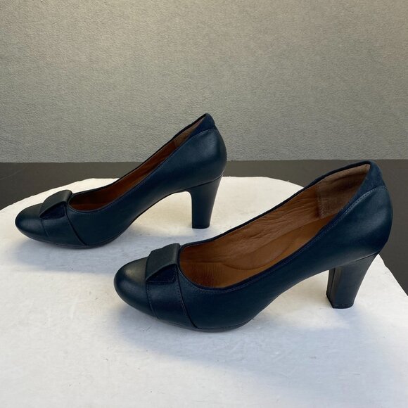 CLARKS Blue Leather Heels Pumps Women's Size 9.5M,Preppy - Picture 1 of 14